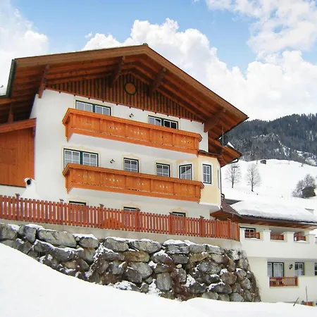 Haus Lindorfer-Ferienwohnung 公寓 格罗萨尔