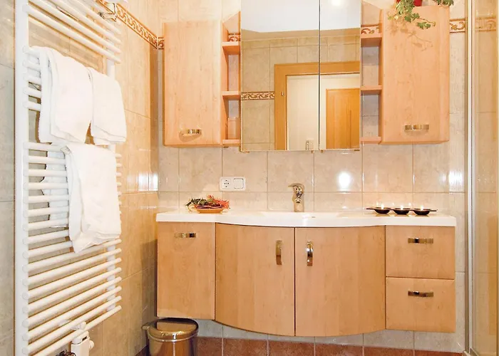 Haus Lindorfer-Ferienwohnung * 格罗萨尔
